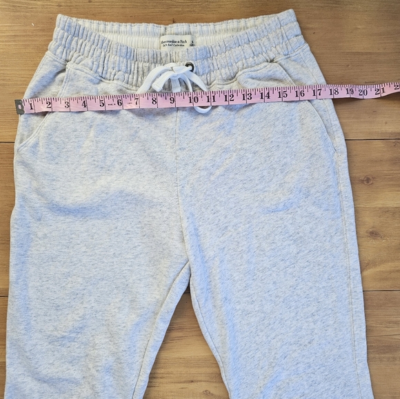 Abercrombie & Fitch women's flare sweatpants light gray Size large - Picture 6 of 10